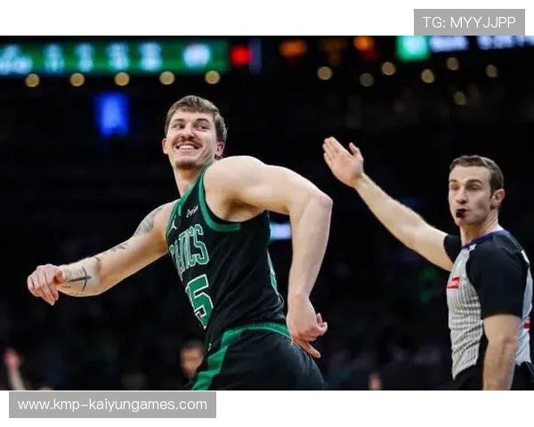 凯尔特人团队板凳深度在第四节体现巨大威力